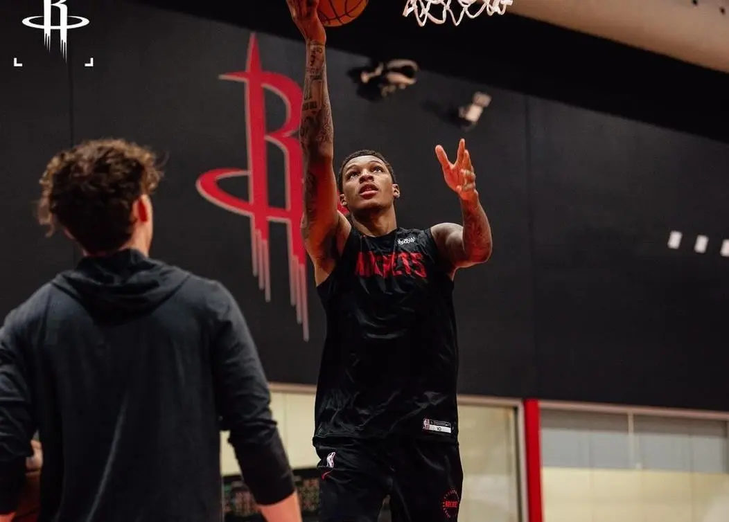 挥汗如雨 挥汗如雨